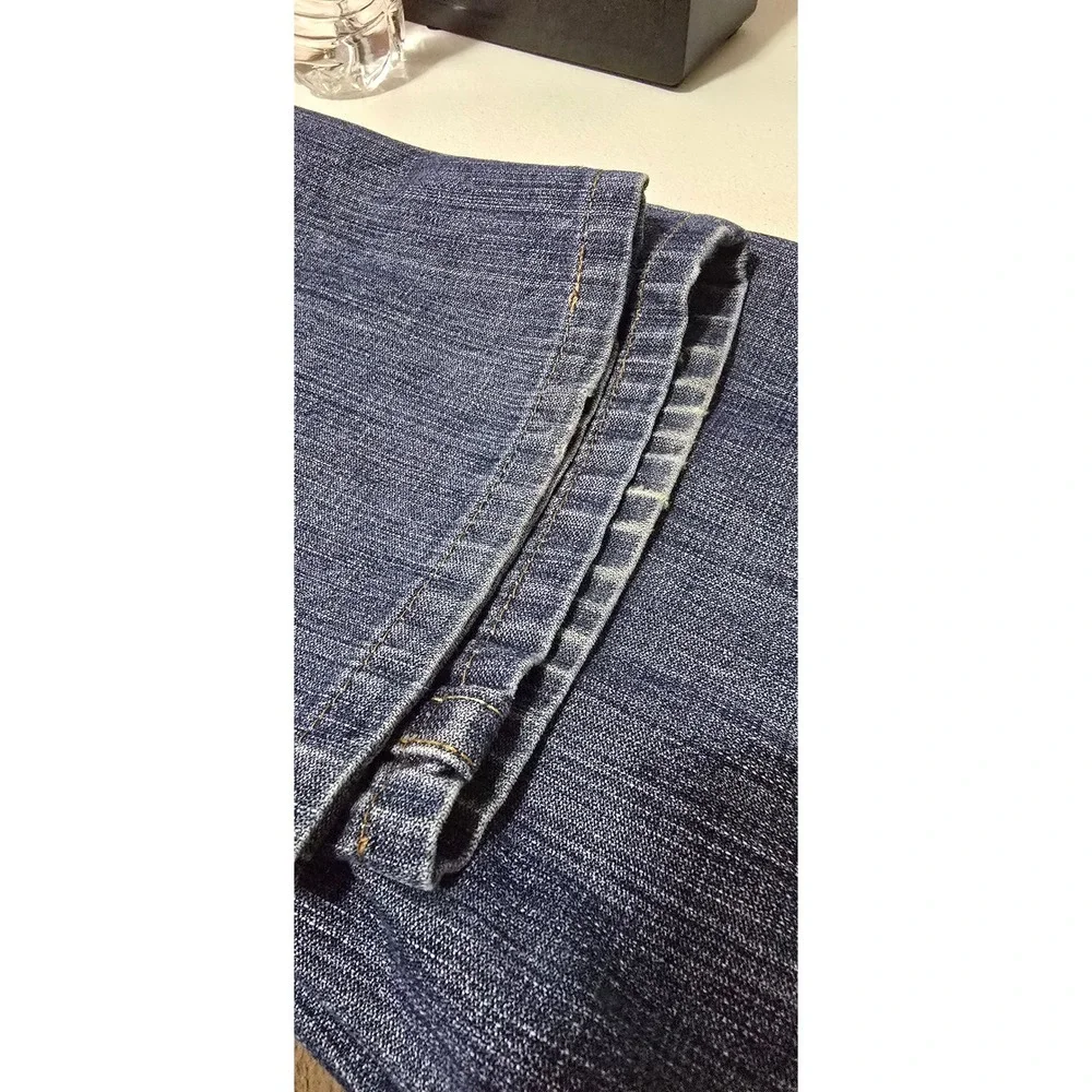 True Religion Mens Straight Leg Jeans Blue Medium Wash Made in USA Size 36